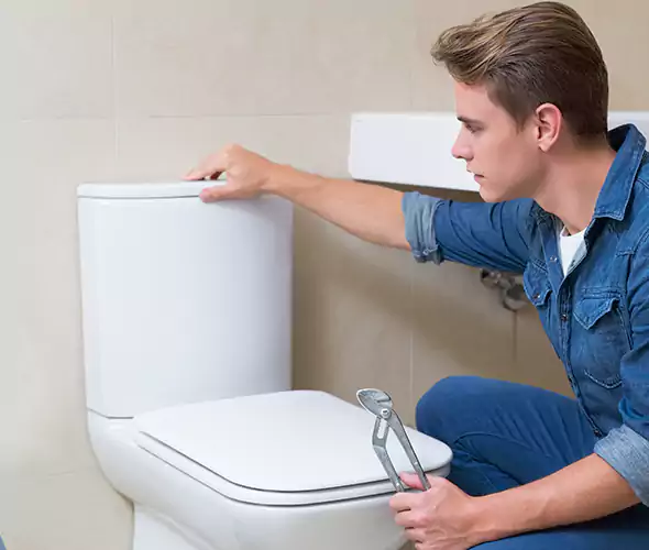 Expert Plumber for Toilet Replacement in New Rochelle, NY: Schedule Affordable Toilet Replacement Services with Us